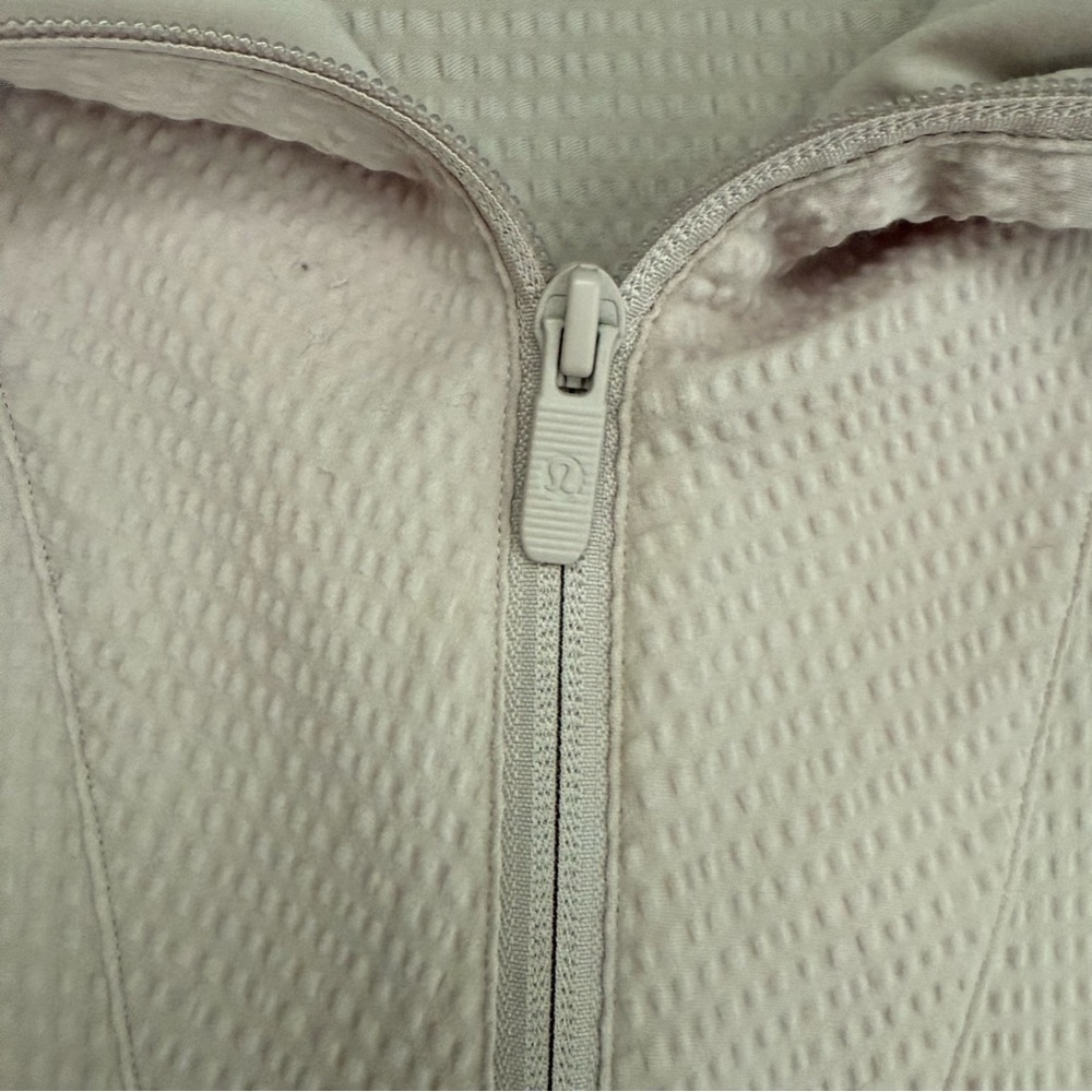 Lululemon Athletica Light Dusty Pink Athletic Lightweight Jacket - Picture 2 of 8
